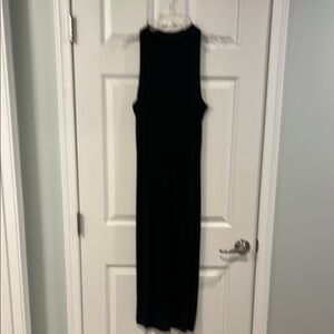 Elegant Black Sleeveless Dress